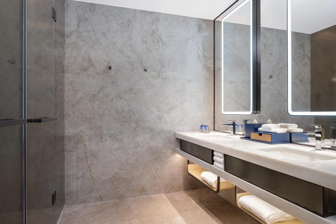 Renaissance Zhuhai Hotel Екстериор снимка