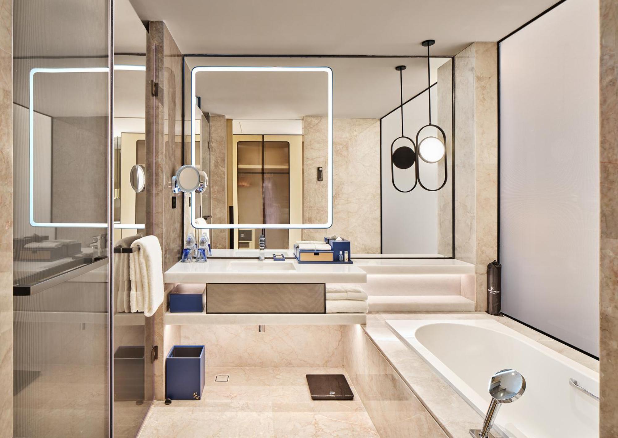 Renaissance Zhuhai Hotel Екстериор снимка